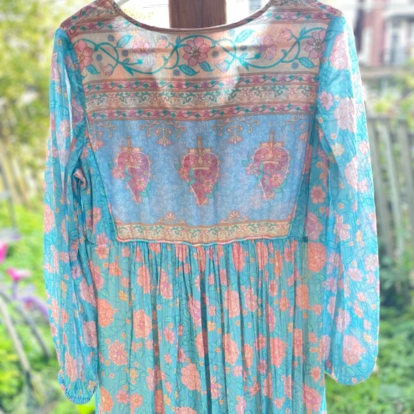 Spell and the gypsy dress - Picture 5 of 9